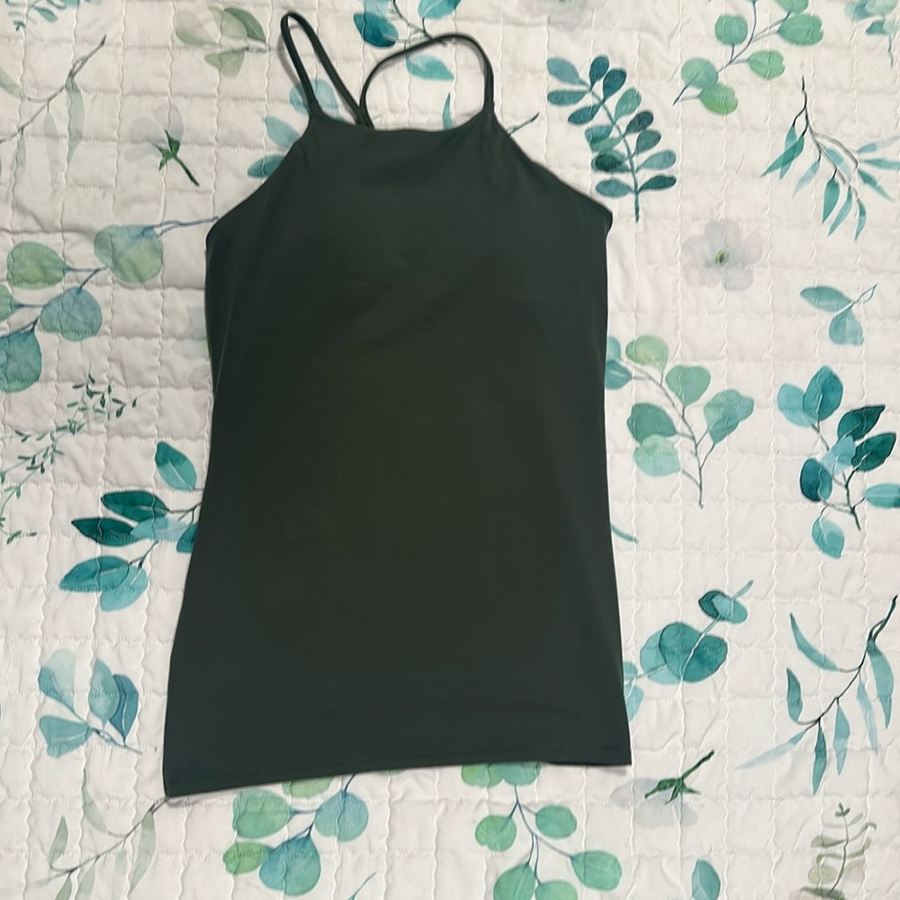 Lululemon tank top